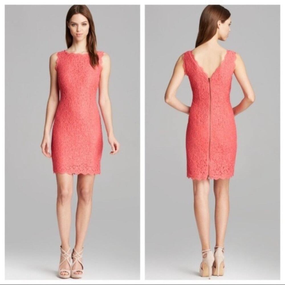 Adrianna Papell Coral Lace Dress Size‎ 6 Petite